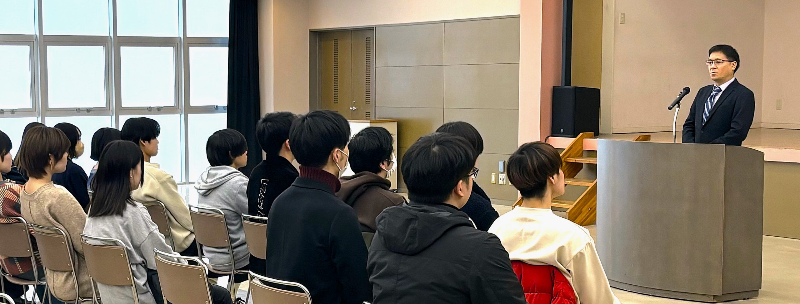 龍馬学園での表彰式の様子
