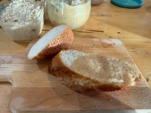 パンに塗ったピーナッツバターは絶品